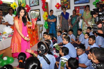 Rashmi Goutham And Getup Srinu At Akshara Kalasha Foundation